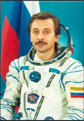 Александр Лазуткин